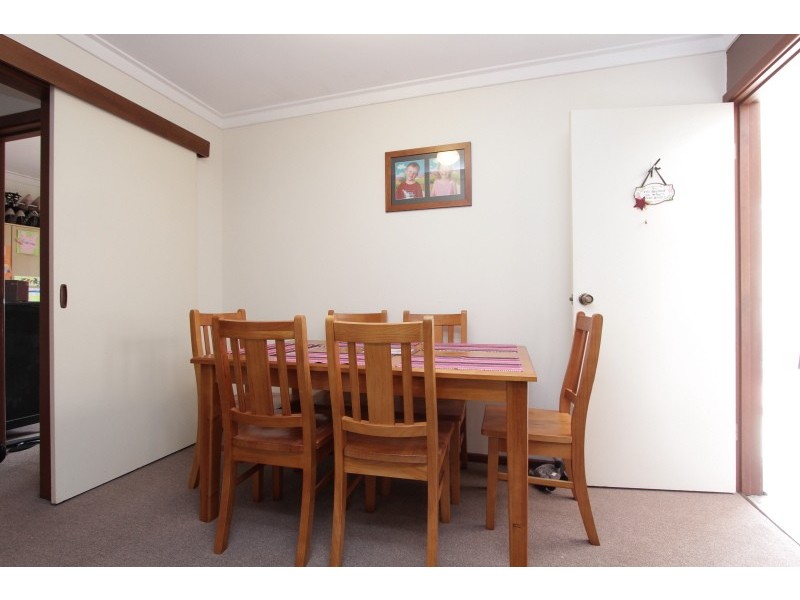 10 Saunders Street, Como WA 6152