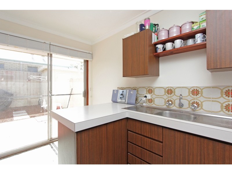 10 Saunders Street, Como WA 6152