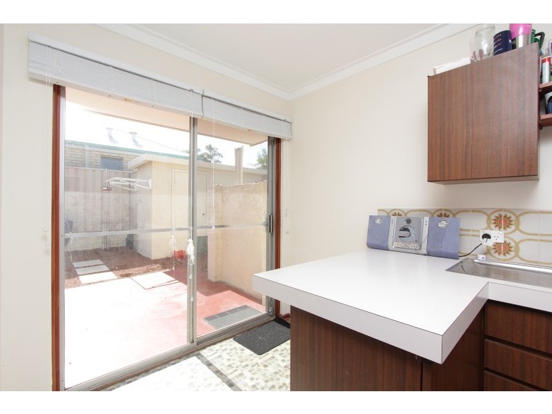 10 Saunders Street, Como WA 6152