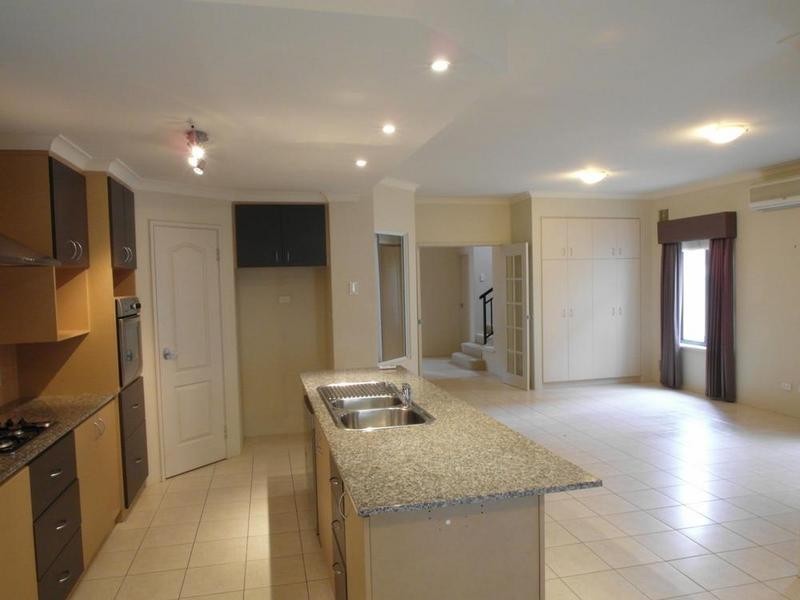 c/65 Preston, Como WA 6152