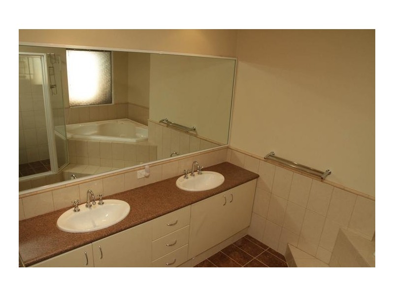 c/65 Preston, Como WA 6152