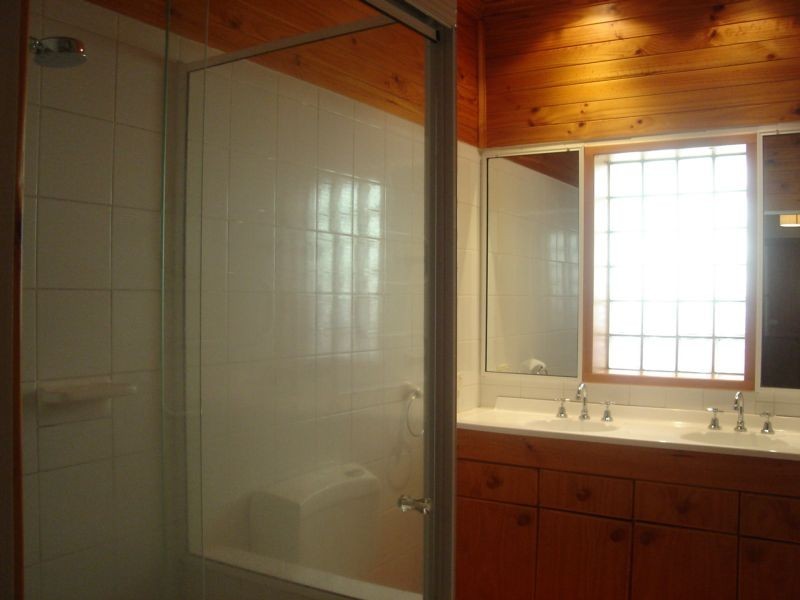 163 Gwenyfred Road, Kensington WA 6151