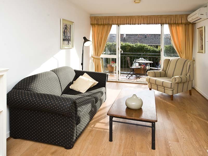 8/16 Hensman Street, South Perth WA 6151