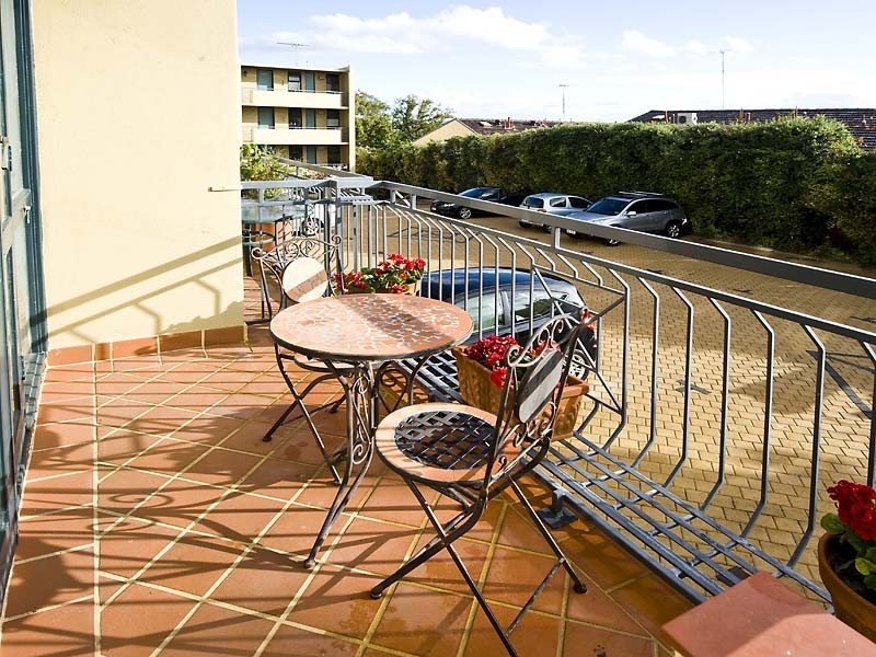 8/16 Hensman Street, South Perth WA 6151