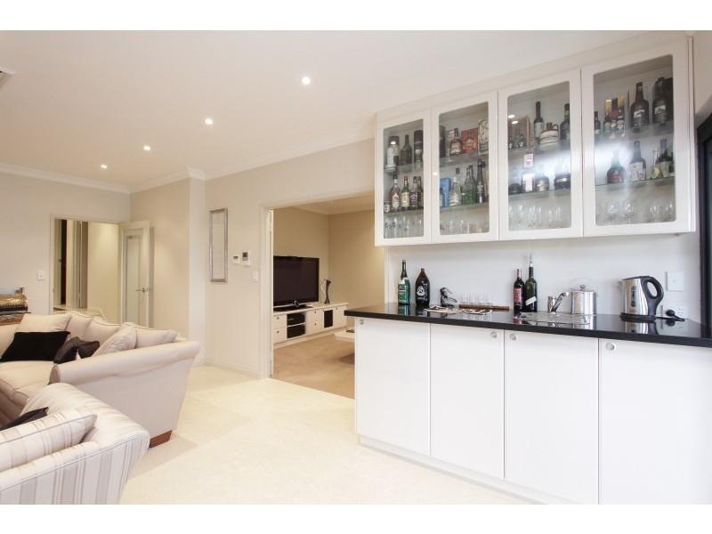 17A Hensman street, South Perth WA 6151