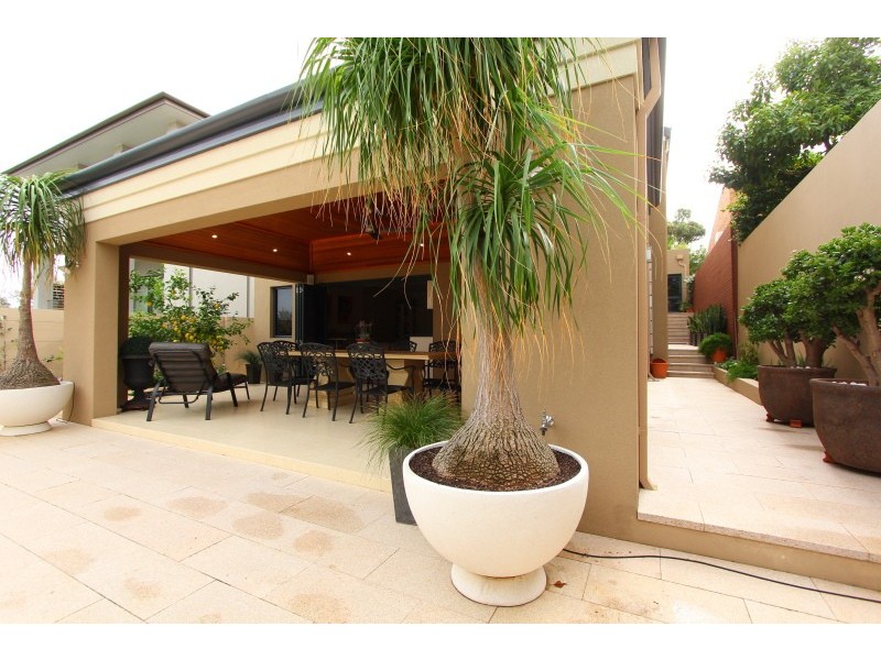 17A Hensman street, South Perth WA 6151