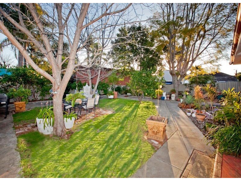 65 Esperance Street, East Victoria Park WA 6101