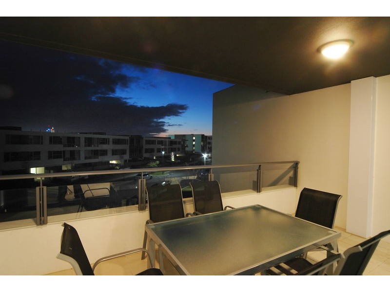 207/2 Oldfield Street, Burswood WA 6100