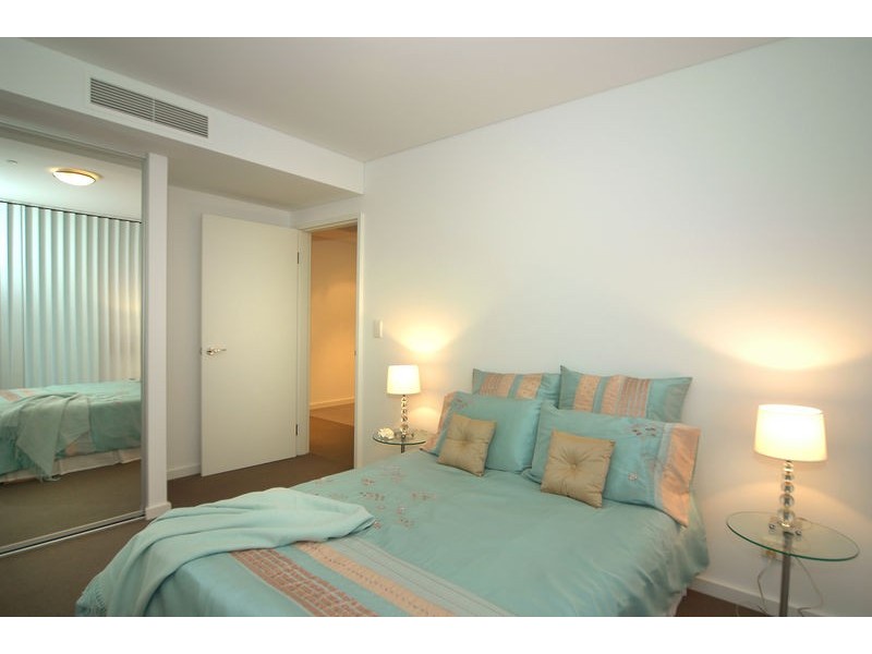 207/2 Oldfield Street, Burswood WA 6100