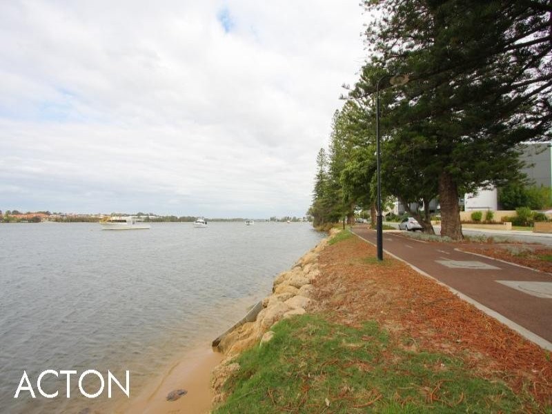 18 Rookwood Street, Mount Pleasant WA 6153