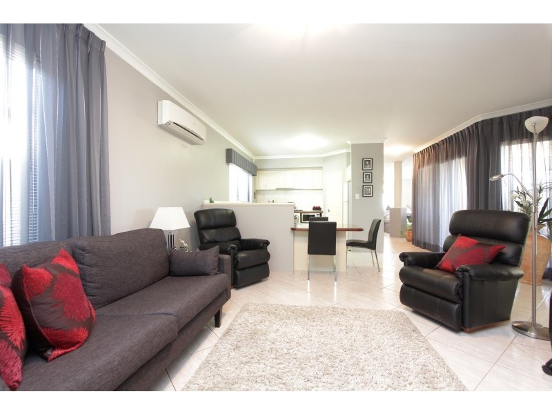 8 Waterview Parade, Ascot WA 6104
