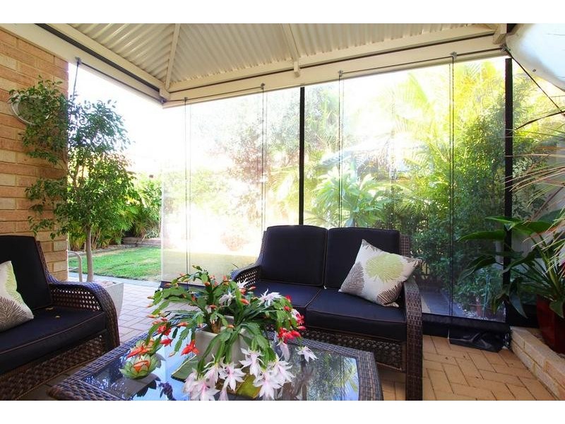 8 Waterview Parade, Ascot WA 6104