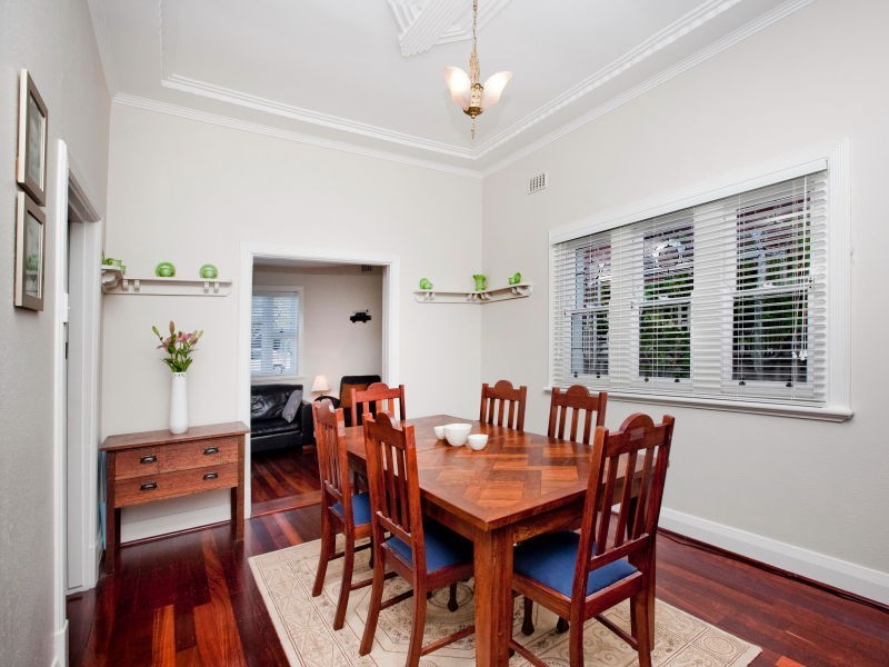 3 Ryrie Avenue, Como WA 6152