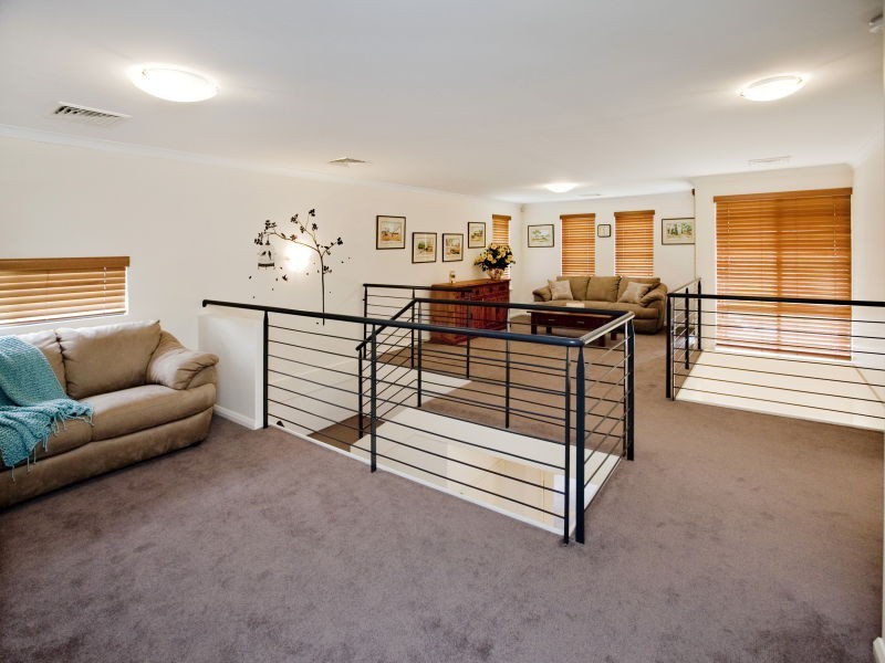 34 Roebuck Drive, Salter Point WA 6152