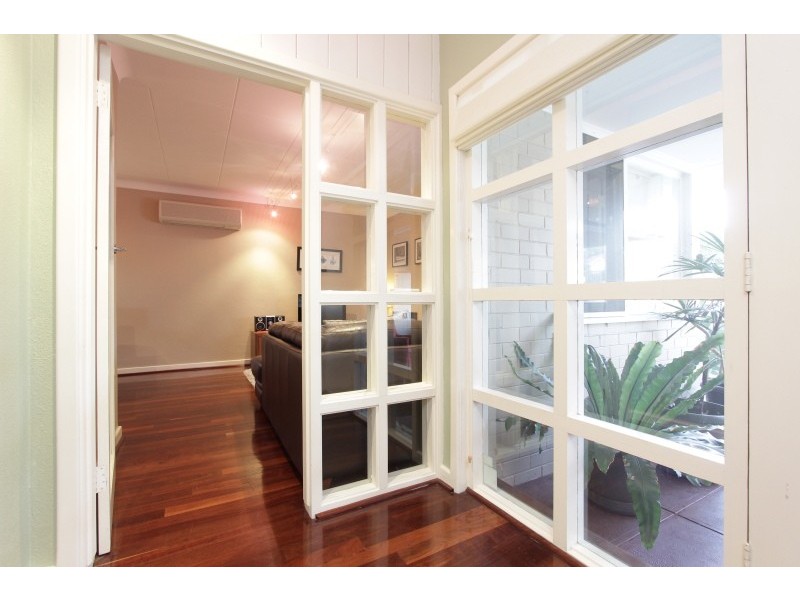 79 THELMA STREET, Como WA 6152