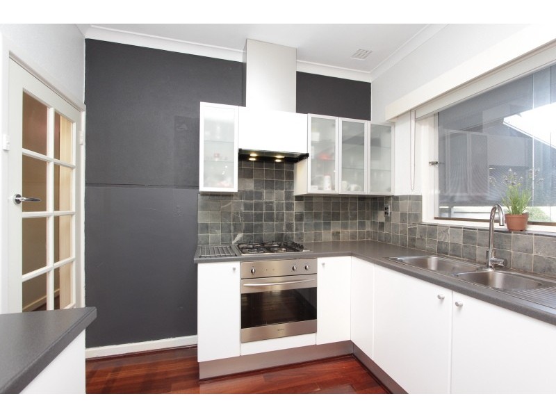 79 THELMA STREET, Como WA 6152