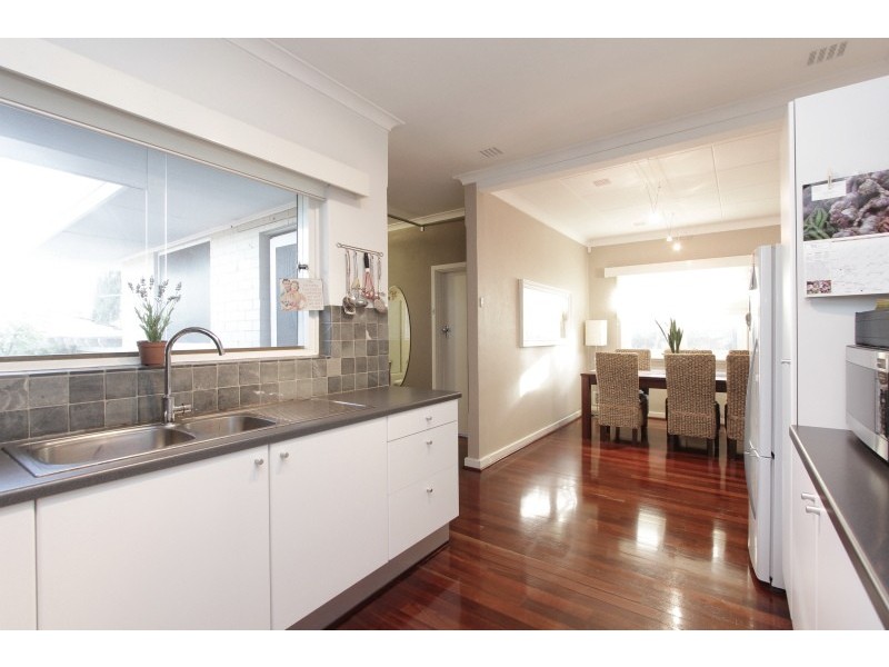 79 THELMA STREET, Como WA 6152