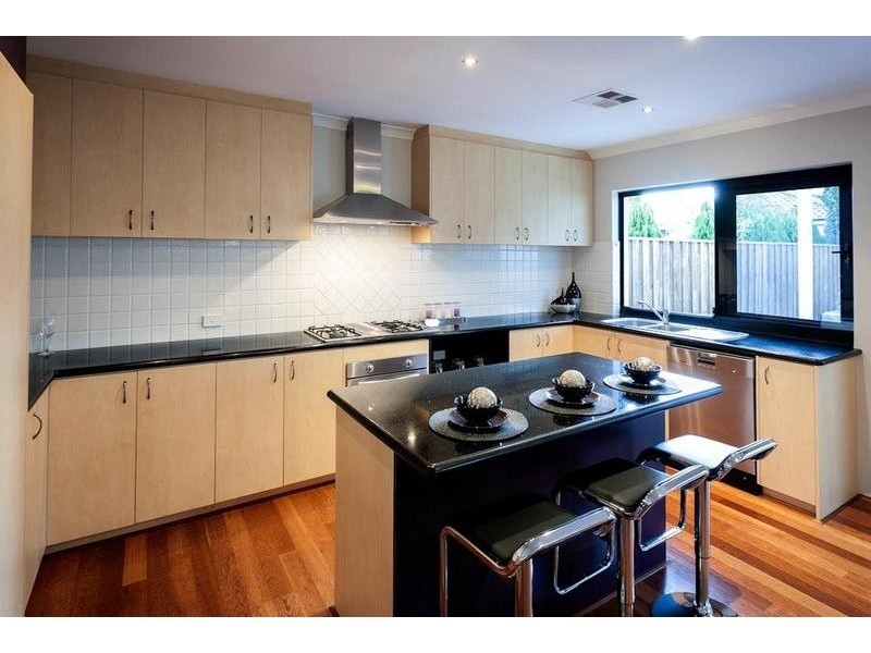 6 Broad Street, Kensington WA 6151