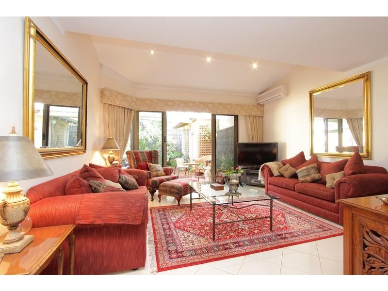 9/33 South Terrace, Como WA 6152