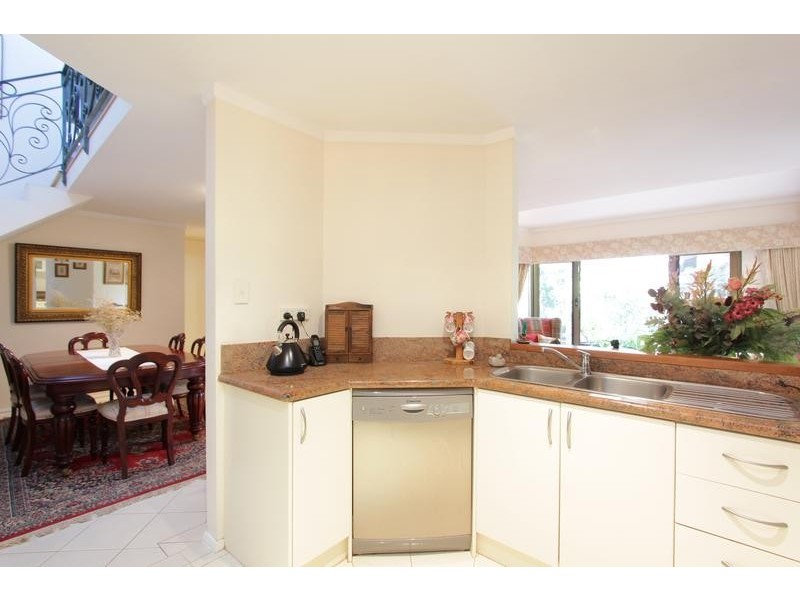 9/33 South Terrace, Como WA 6152