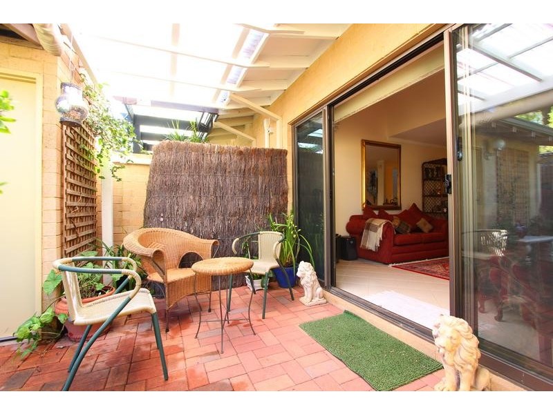 9/33 South Terrace, Como WA 6152