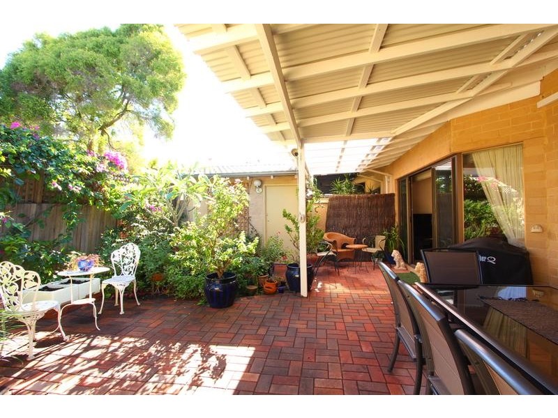 9/33 South Terrace, Como WA 6152