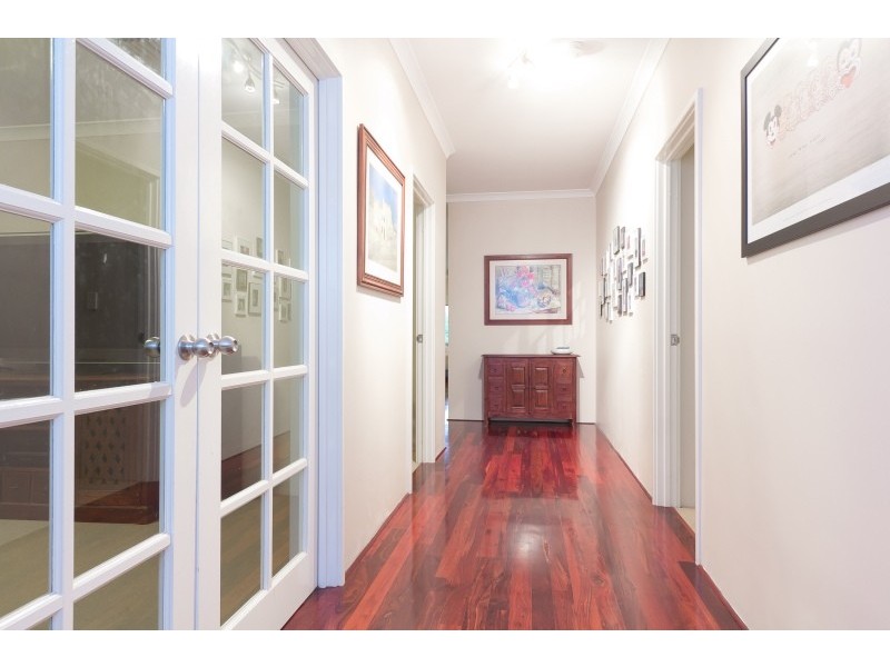 18 Salisbury Street, St James WA 6102