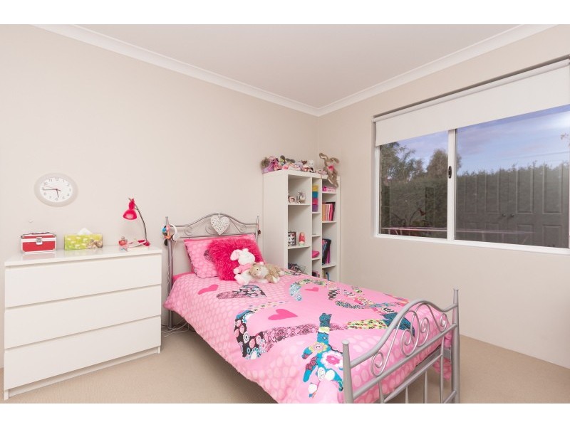 18 Salisbury Street, St James WA 6102