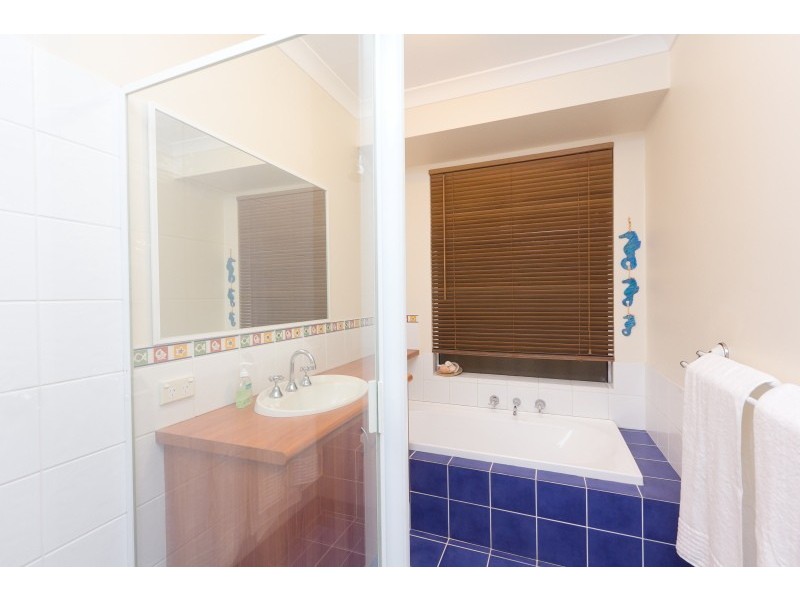 18 Salisbury Street, St James WA 6102