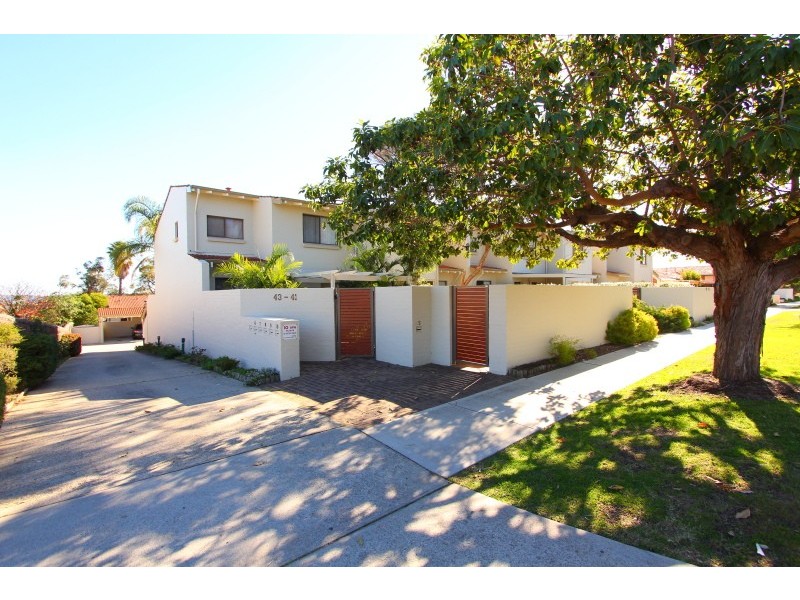 8/41 Robert Street, Como WA 6152
