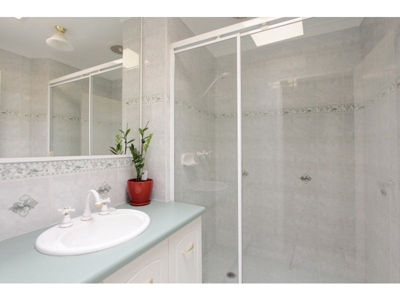 8/41 Robert Street, Como WA 6152