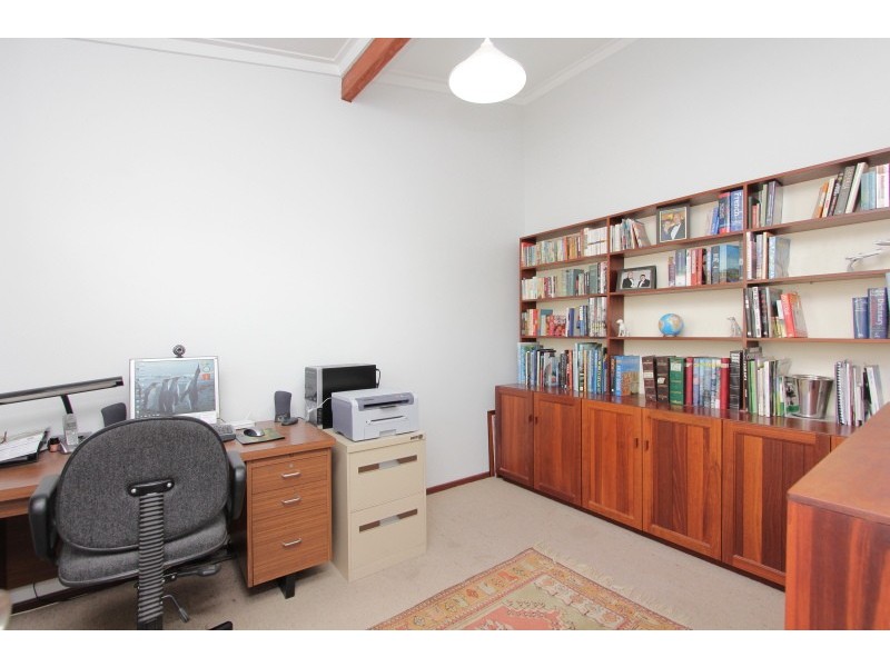 8/41 Robert Street, Como WA 6152