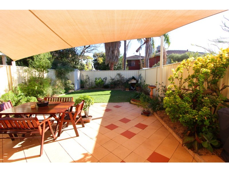 8/41 Robert Street, Como WA 6152