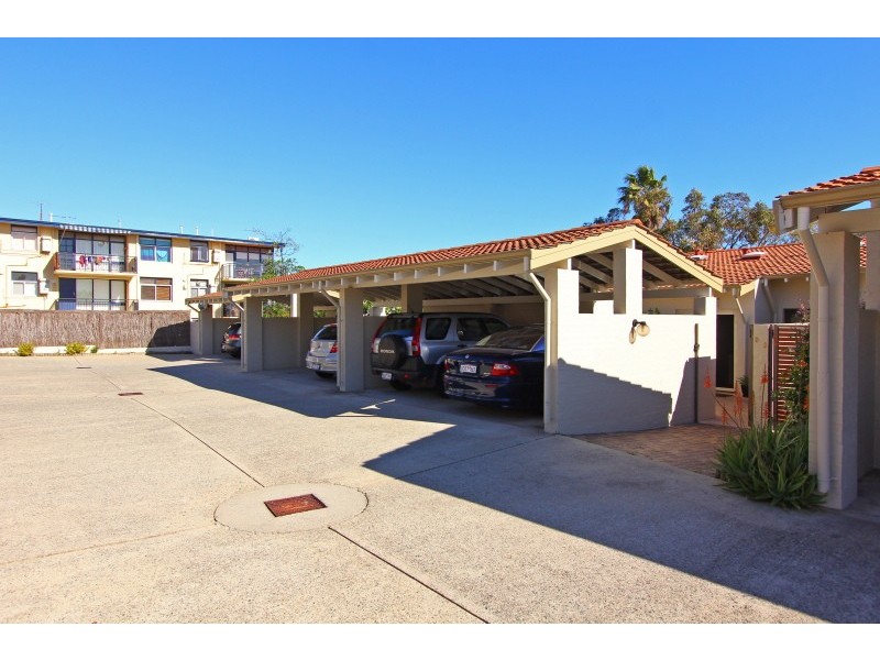 8/41 Robert Street, Como WA 6152