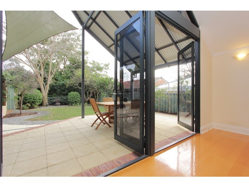 17 Willis Street, East Victoria Park WA 6101