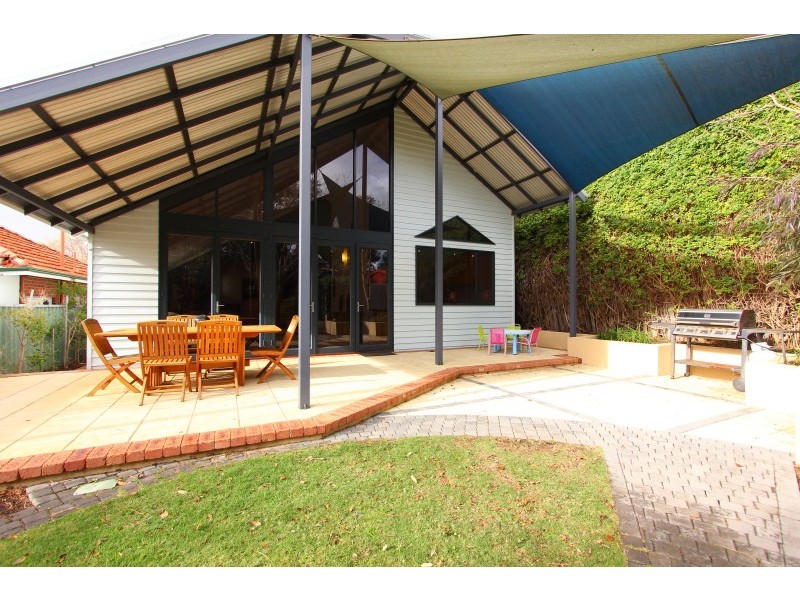 17 Willis Street, East Victoria Park WA 6101