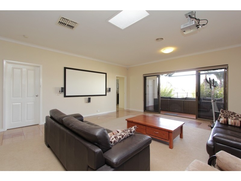 60 Swansea Street, East Victoria Park WA 6101