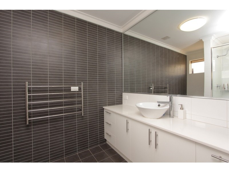 60 Swansea Street, East Victoria Park WA 6101