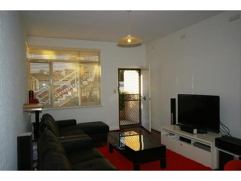 1/144 Melville Parade, Como WA 6152