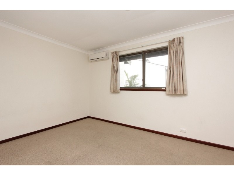 4/22 Alston Avenue, Como WA 6152