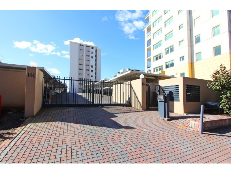 13/144 Mill Point Road, South Perth WA 6151