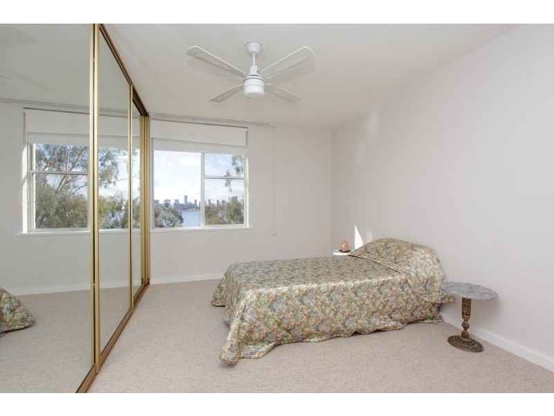 13/144 Mill Point Road, South Perth WA 6151