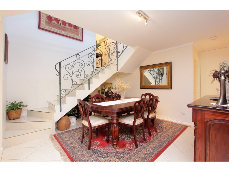 9/33 South Terrace, Como WA 6152