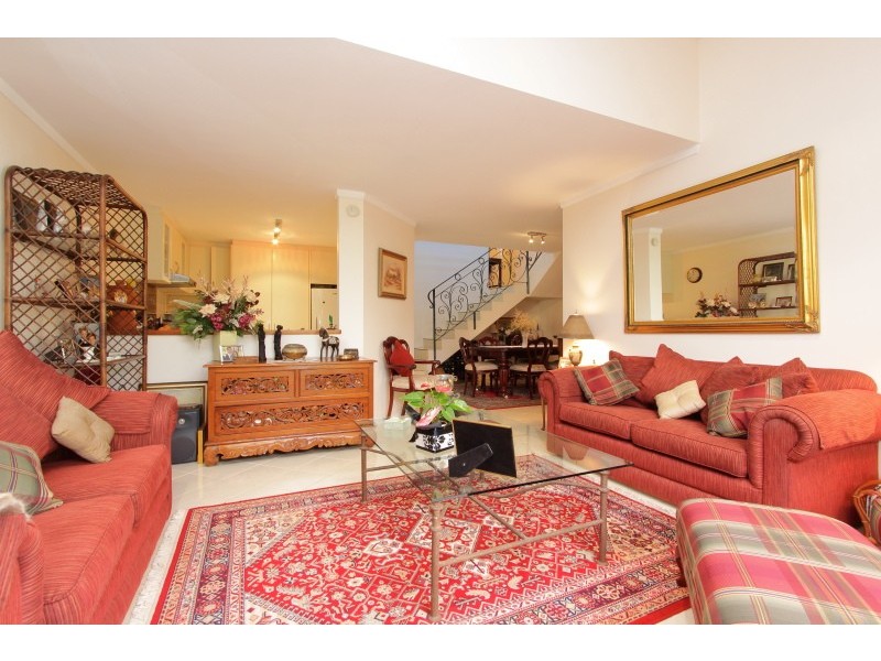 9/33 South Terrace, Como WA 6152