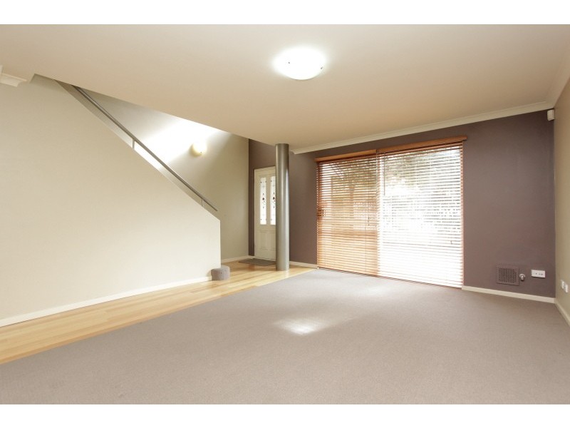 21 Greenock Avenue, Como WA 6152