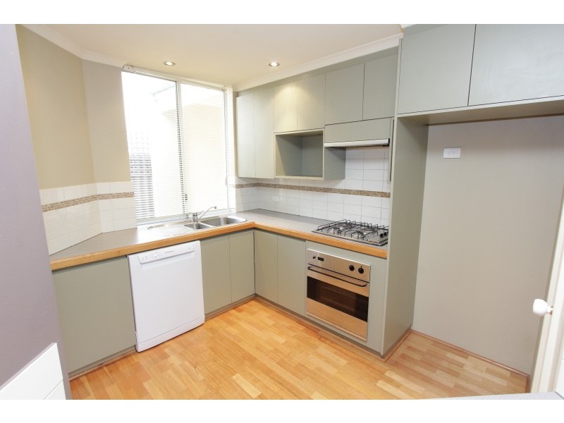 21 Greenock Avenue, Como WA 6152