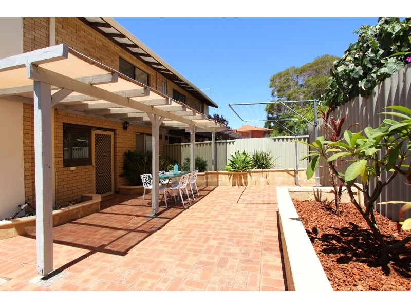 4/9 Strickland Street,, South Perth WA 6151