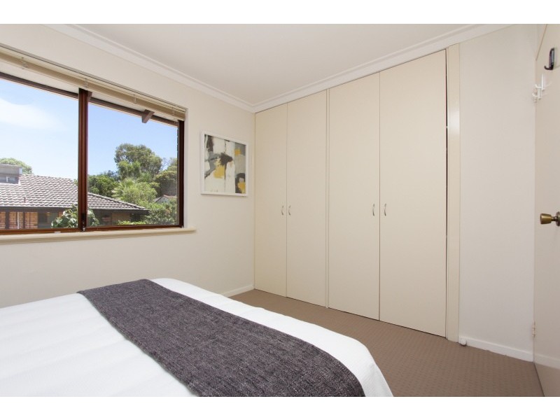 4/9 Strickland Street,, South Perth WA 6151