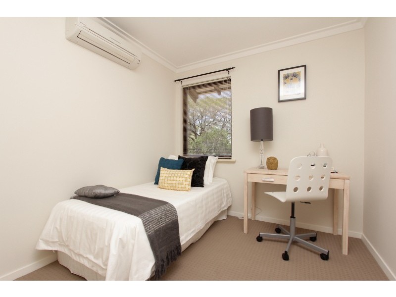 4/9 Strickland Street,, South Perth WA 6151