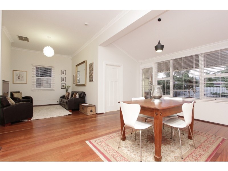 38 Washington Street, Victoria Park WA 6100